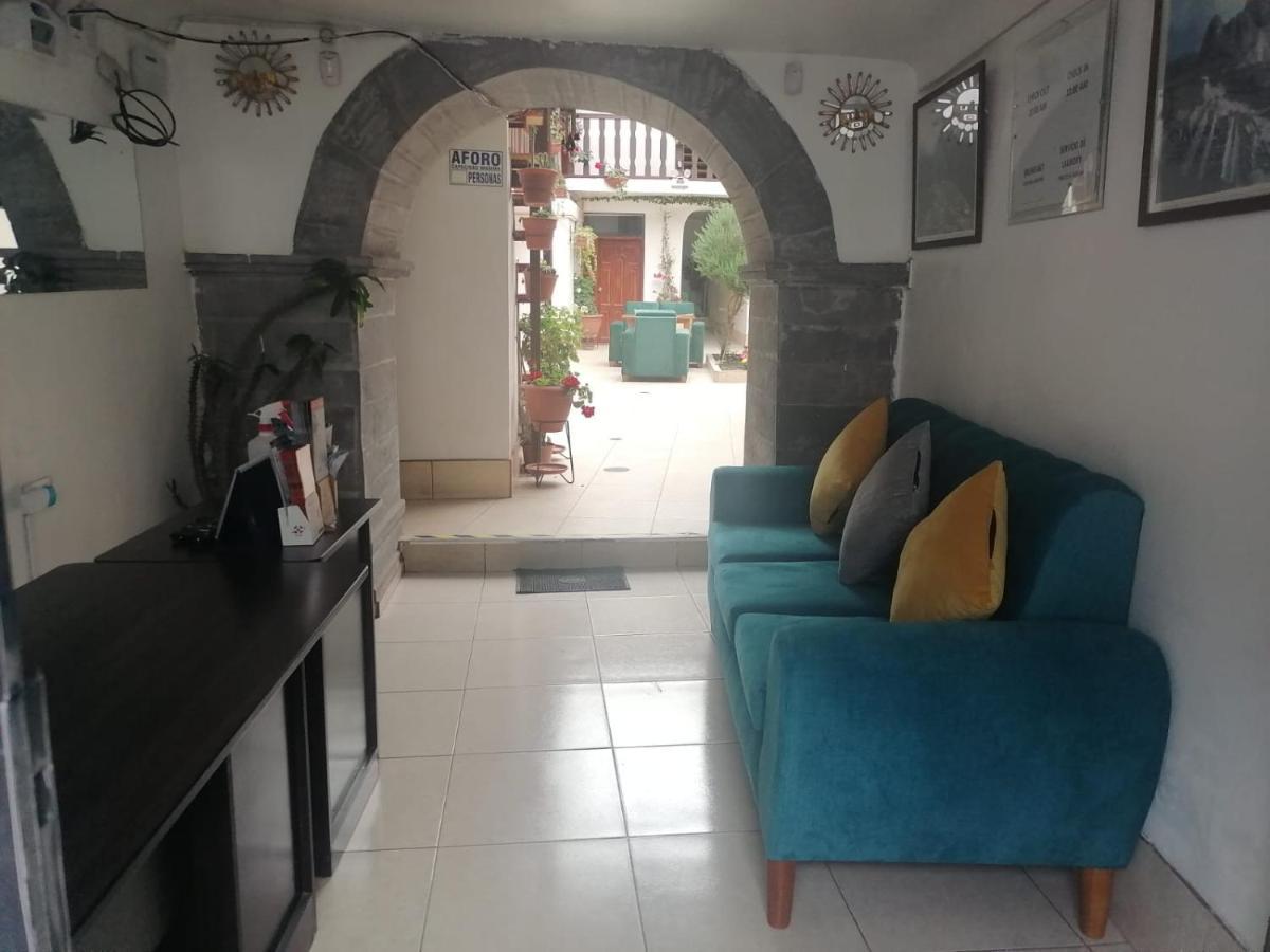 Tupac Cusco Hotel Bagian luar foto