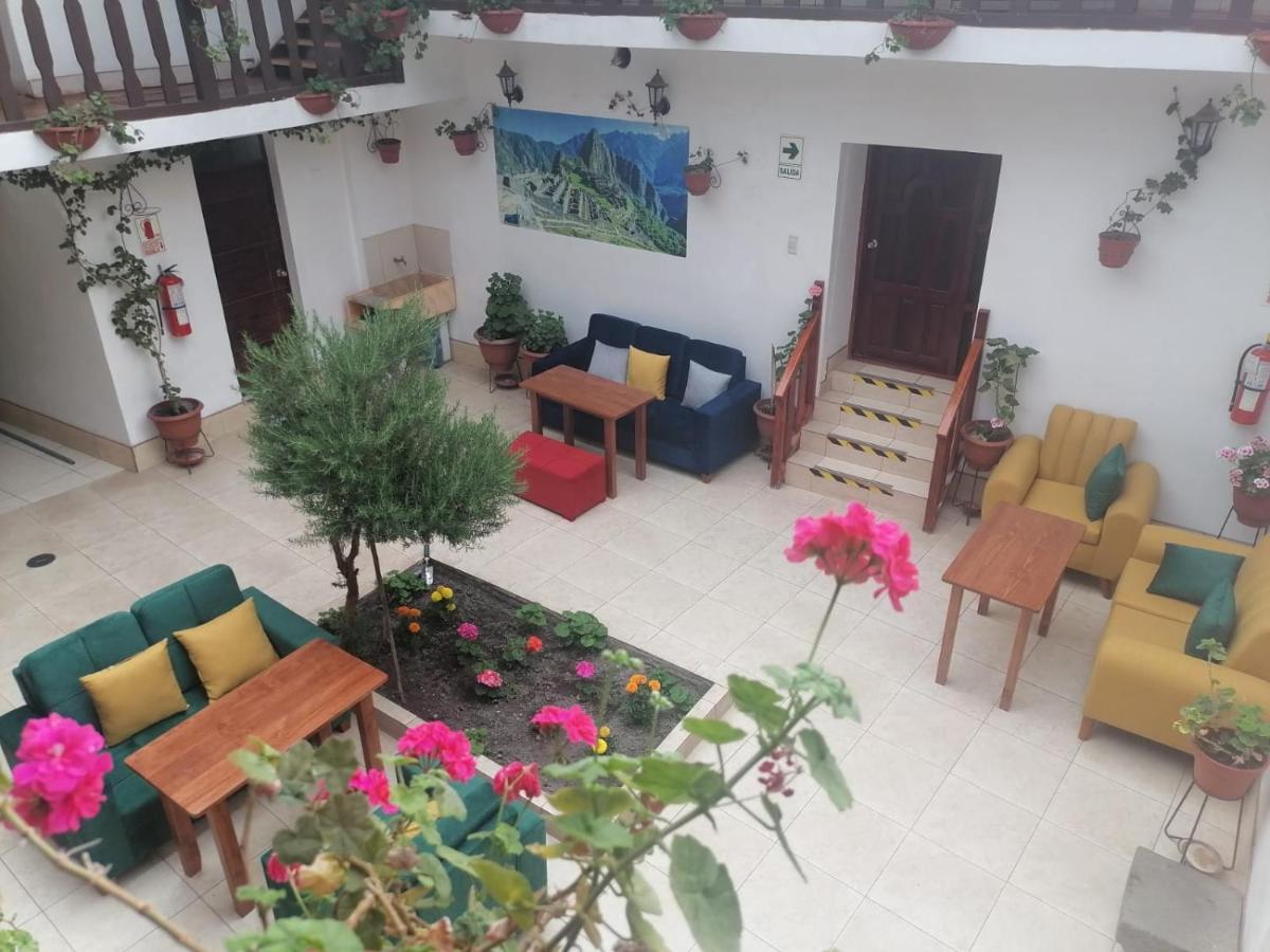 Tupac Cusco Hotel Bagian luar foto